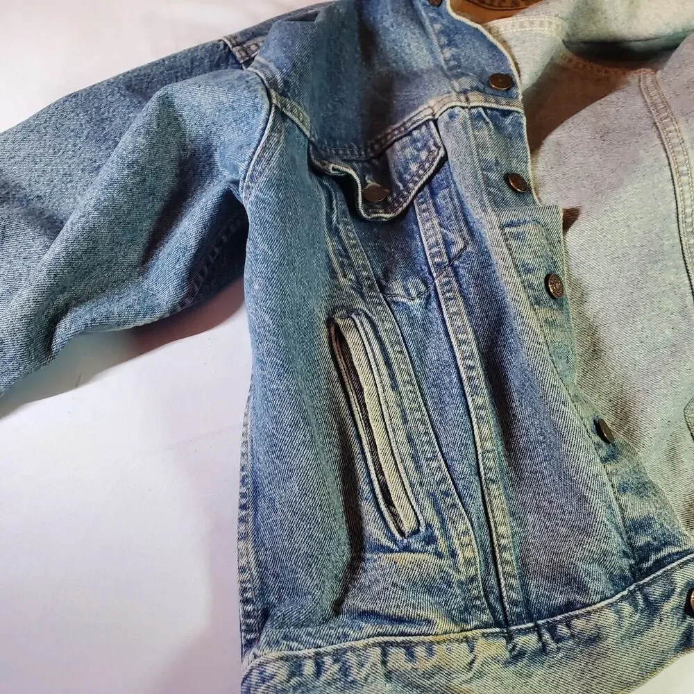 Levis this vintage